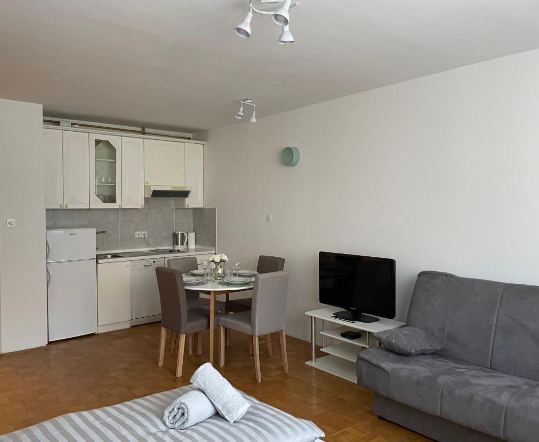 Apartment Green - Grey Laibach Exterior foto